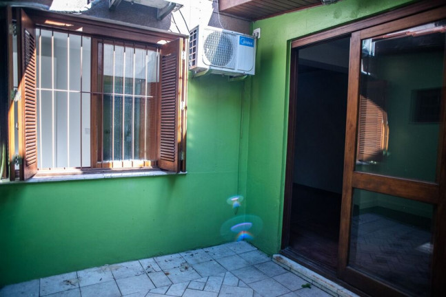 Imagem Apartamento com 2 Quartos à Venda, 95 m² em Petrópolis - Porto Alegre Imagem Apartamento com 2 Quartos à Venda, 95 m² em Petrópolis - Porto Alegre
