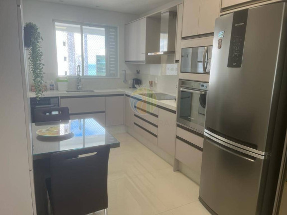 Imagem Apartamento com 4 Quartos à Venda, em Centro - Balneário Camboriú Imagem Apartamento com 4 Quartos à Venda, em Centro - Balneário Camboriú