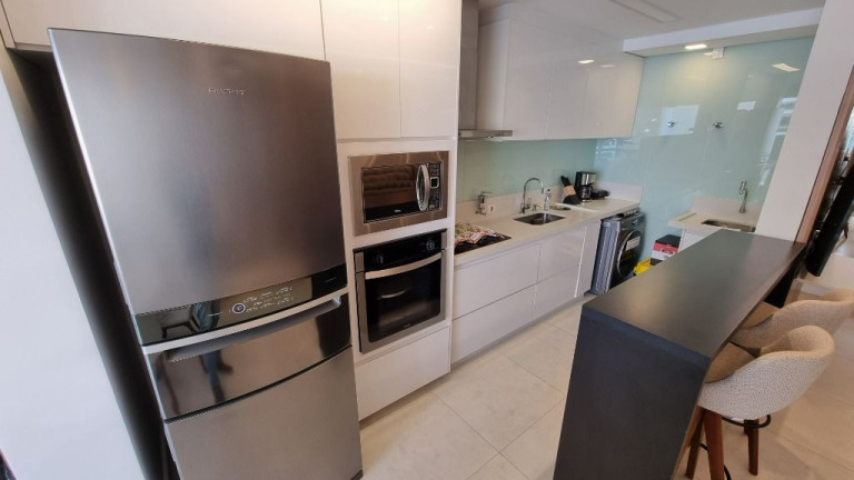 Imagem Apartamento com 2 Quartos à Venda, 76 m² em Pitangueiras - Guarujá Imagem Apartamento com 2 Quartos à Venda, 76 m² em Pitangueiras - Guarujá