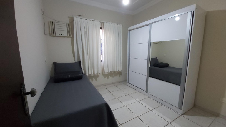 Imagem Casa com 3 Quartos à Venda, 252 m² em Vila Vilas Boas - Campo Grande