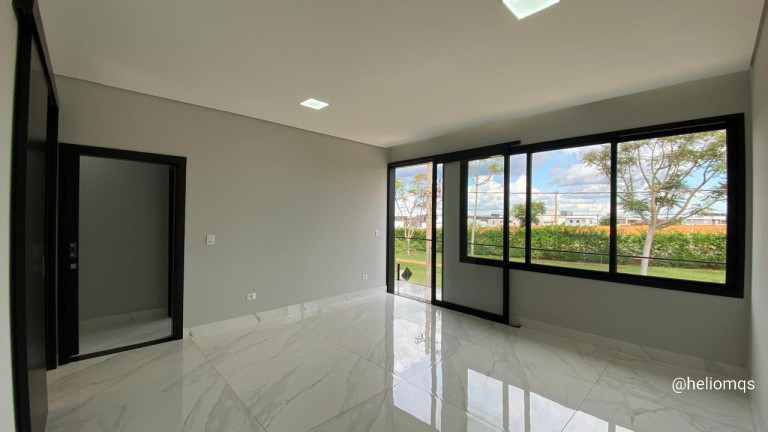 Imagem Sobrado com 5 Quartos à Venda, 256 m² em Residencial Alphaville Iii - Campo Grande