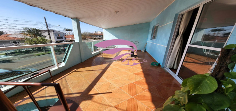 Imagem Casa com 5 Quartos à Venda, 150 m² em Afonso Pena - São José Dos Pinhais Imagem Casa com 5 Quartos à Venda, 150 m² em Afonso Pena - São José Dos Pinhais
