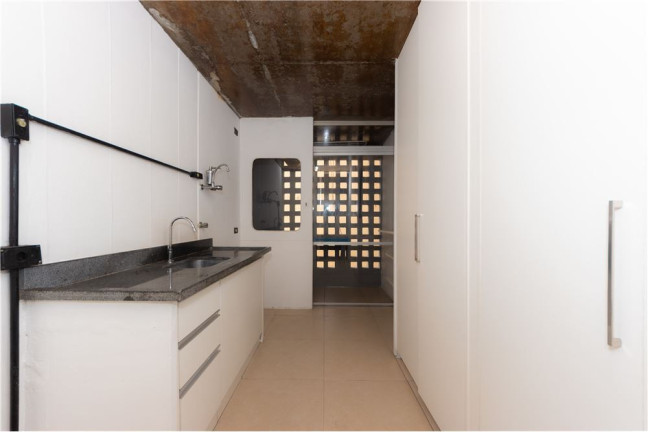 Imagem Imóvel com 3 Quartos à Venda, em Pinheiros - São Paulo Imagem Imóvel com 3 Quartos à Venda, em Pinheiros - São Paulo