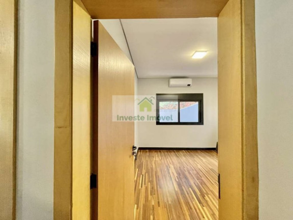 Imagem Casa de Condomínio com 3 Quartos à Venda, 321 m² em Granja Viana - Cotia Imagem Casa de Condomínio com 3 Quartos à Venda, 321 m² em Granja Viana - Cotia