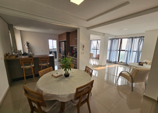 Imagem Apartamento com 3 Quartos à Venda, 129 m² em Vila Pérola - Foz Do Iguaçu Imagem Apartamento com 3 Quartos à Venda, 129 m² em Vila Pérola - Foz Do Iguaçu