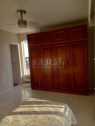 Imagem Sobrado com 4 Quartos à Venda, 200 m² em Centro - Balneário Camboriú Imagem Sobrado com 4 Quartos à Venda, 200 m² em Centro - Balneário Camboriú