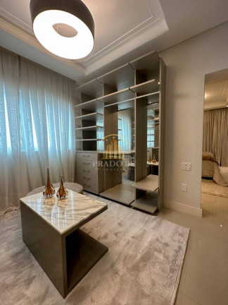 Imagem Apartamento com 3 Quartos à Venda, 160 m² em Centro - Balneário Camboriú