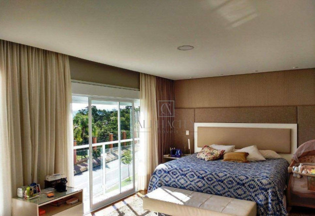 Imagem Casa com 4 Quartos à Venda, 300 m² em Burle Marx - Santana De Parnaíba Imagem Casa com 4 Quartos à Venda, 300 m² em Burle Marx - Santana De Parnaíba