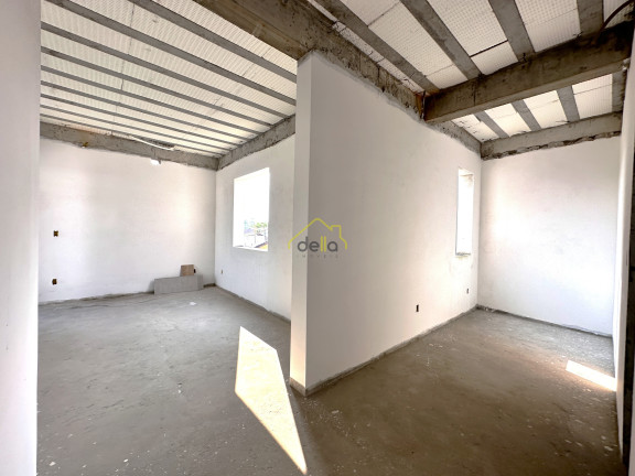 Imagem Casa com 3 Quartos à Venda, 183 m² em Glória - Joinville Imagem Casa com 3 Quartos à Venda, 183 m² em Glória - Joinville