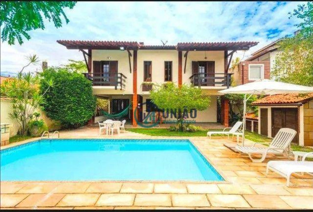 Imagem Casa com 3 Quartos à Venda, 450 m² em Camboinhas - Niterói Imagem Casa com 3 Quartos à Venda, 450 m² em Camboinhas - Niterói
