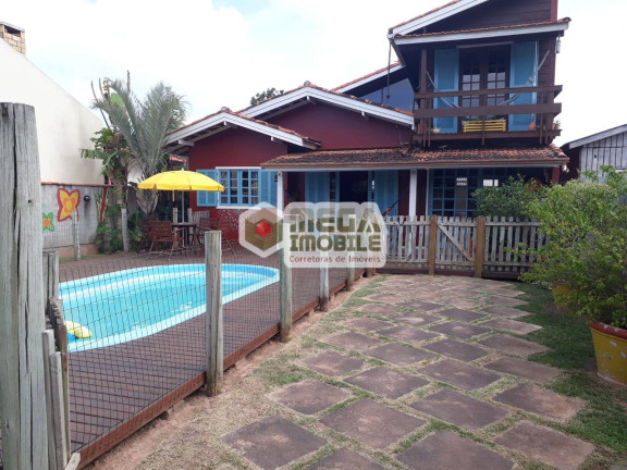 Imagem Casa com 3 Quartos à Venda, 180 m² em Rio Vermelho - Florianópolis Imagem Casa com 3 Quartos à Venda, 180 m² em Rio Vermelho - Florianópolis
