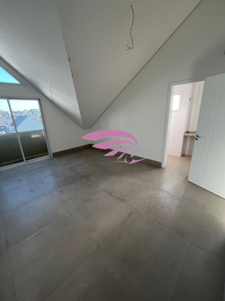 Imagem Casa com 4 Quartos à Venda, 160 m² em Jardim Das Américas - Curitiba Imagem Casa com 4 Quartos à Venda, 160 m² em Jardim Das Américas - Curitiba