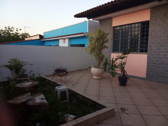 Imagem Casa com 3 Quartos à Venda, em Campo Grande - Rio De Janeiro Imagem Casa com 3 Quartos à Venda, em Campo Grande - Rio De Janeiro
