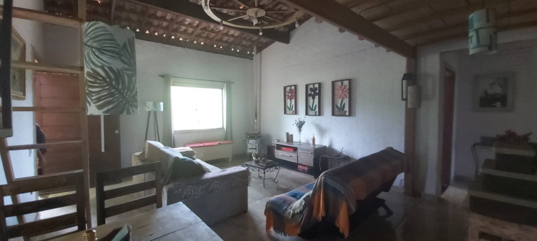 Imagem Casa com 3 Quartos à Venda, em Nova Califórnia (tamoios) - Cabo Frio Imagem Casa com 3 Quartos à Venda, em Nova Califórnia (tamoios) - Cabo Frio