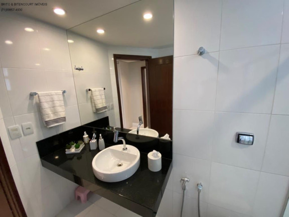 Imagem Imóvel com 4 Quartos à Venda, 260 m² em Horto Florestal - Salvador Imagem Imóvel com 4 Quartos à Venda, 260 m² em Horto Florestal - Salvador