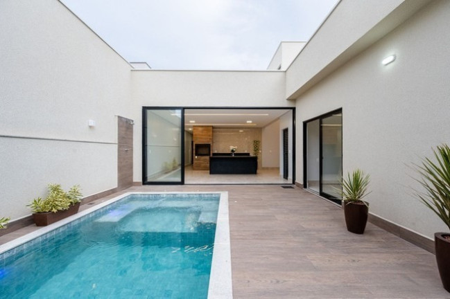 Imagem Casa com 4 Quartos à Venda, 350 m² em Setor Habitacional Vicente Pires - Brasília Imagem Casa com 4 Quartos à Venda, 350 m² em Setor Habitacional Vicente Pires - Brasília