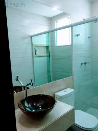 Imagem Casa com 4 Quartos para Alugar ou Temporada, 300 m² em Parque Do Jiqui - Parnamirim Imagem Casa com 4 Quartos para Alugar ou Temporada, 300 m² em Parque Do Jiqui - Parnamirim
