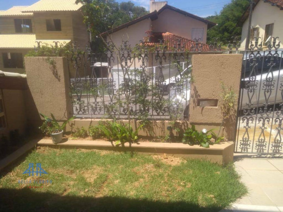 Imagem Casa com 3 Quartos à Venda, 340 m² em Pantanal - Florianópolis Imagem Casa com 3 Quartos à Venda, 340 m² em Pantanal - Florianópolis