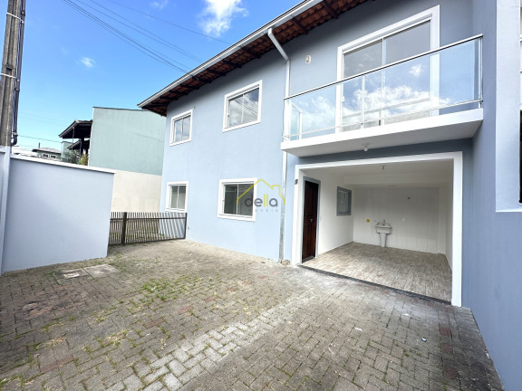 Casa com 3 Quartos à Venda, 100 m² em Comasa - Joinville