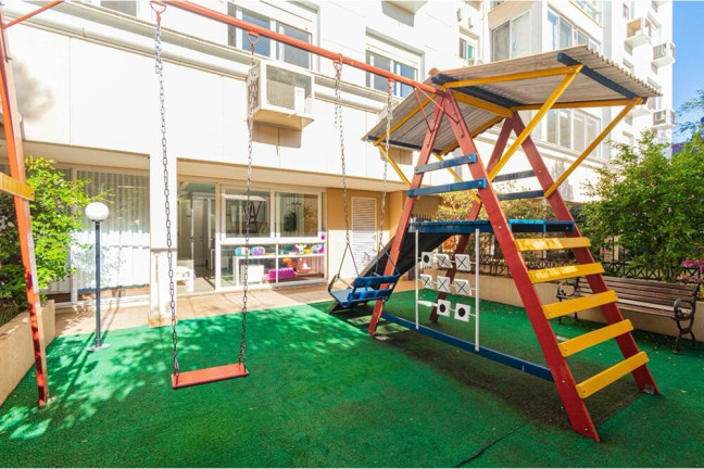 Imagem Apartamento com 3 Quartos à Venda, 80 m² em Menino Deus - Porto Alegre Imagem Apartamento com 3 Quartos à Venda, 80 m² em Menino Deus - Porto Alegre