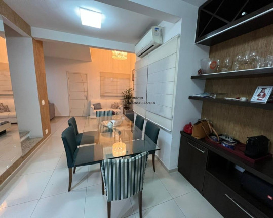 Imagem Sobrado com 3 Quartos à Venda, 177 m² em Vila Oliveira - Mogi Das Cruzes Imagem Sobrado com 3 Quartos à Venda, 177 m² em Vila Oliveira - Mogi Das Cruzes