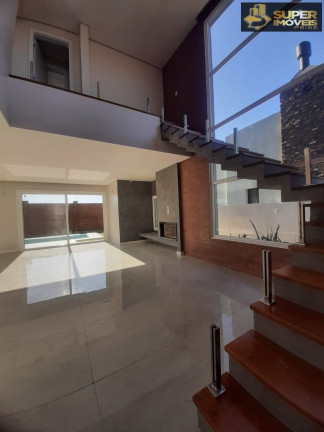 Imagem Casa com 3 Quartos à Venda, 400 m² em Laranjal - Pelotas