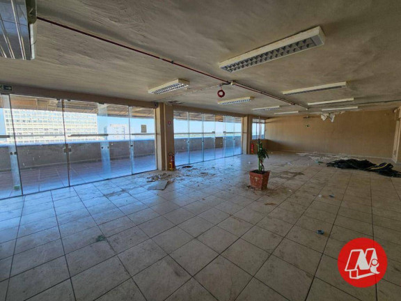 Sala Comercial à Venda ou Locação, 384 m² em Centro - Porto Alegre