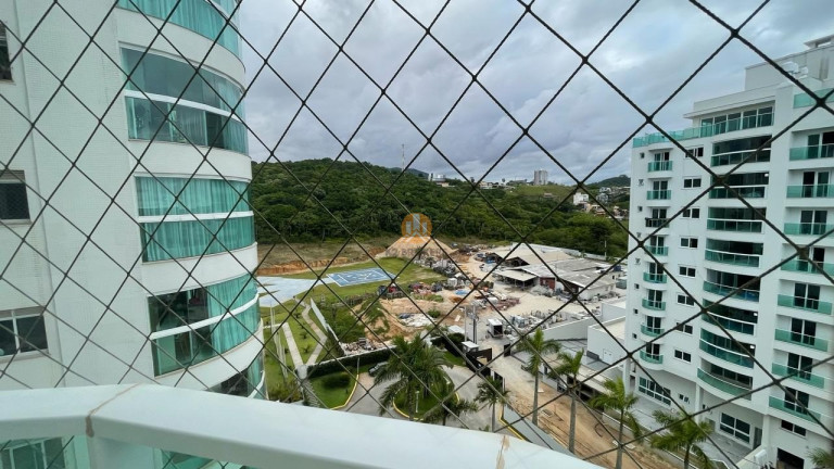 Imagem Imóvel com 3 Quartos à Venda, 158 m² em Praia Brava De Itajaí - Itajaí Imagem Imóvel com 3 Quartos à Venda, 158 m² em Praia Brava De Itajaí - Itajaí