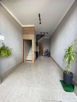 Imagem Sobrado com 3 Quartos à Venda, 122 m² em Vila Mangalot - São Paulo