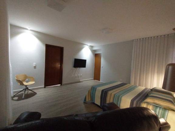 Imagem Casa com 6 Quartos à Venda, 850 m² em Setor Habitacional Jardim Botânico - Brasília