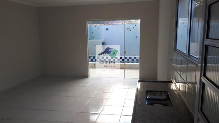 Imagem Casa com 2 Quartos à Venda, 70 m² em Itanhaém Imagem Casa com 2 Quartos à Venda, 70 m² em Itanhaém