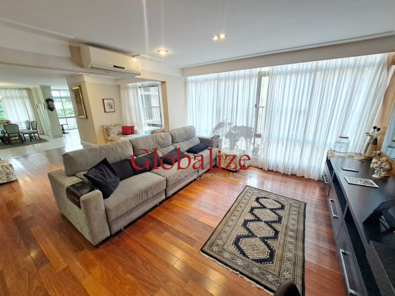 Imagem Imóvel com 4 Quartos à Venda, 345 m² em Gonzaga - Santos Imagem Imóvel com 4 Quartos à Venda, 345 m² em Gonzaga - Santos