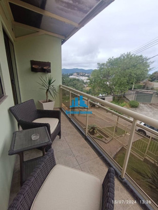 Imagem Casa com 4 Quartos à Venda, 550 m² em Camboinhas - Niterói