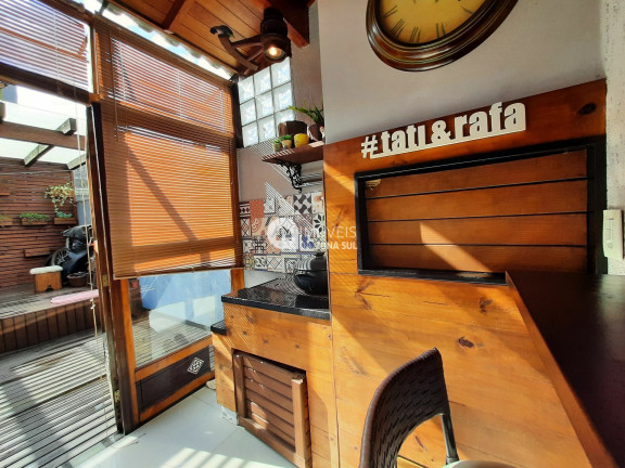 Imagem Casa com 2 Quartos à Venda, 90 m² Imagem Casa com 2 Quartos à Venda, 90 m²