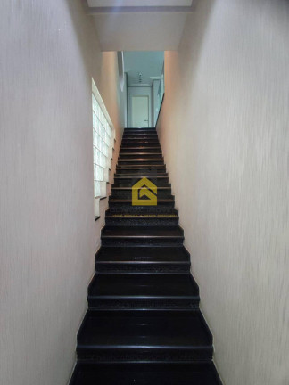 Imagem Sobrado com 7 Quartos à Venda, 448 m² em Vila Pires - Santo André Imagem Sobrado com 7 Quartos à Venda, 448 m² em Vila Pires - Santo André