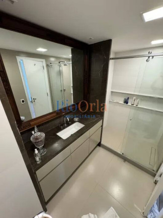 Imagem Apartamento com 3 Quartos à Venda, 220 m² em Barra Da Tijuca - Rio De Janeiro Imagem Apartamento com 3 Quartos à Venda, 220 m² em Barra Da Tijuca - Rio De Janeiro