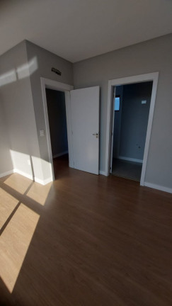 Imagem Sobrado com 3 Quartos à Venda, 187 m² em Rio Pequeno - Camboriú Imagem Sobrado com 3 Quartos à Venda, 187 m² em Rio Pequeno - Camboriú