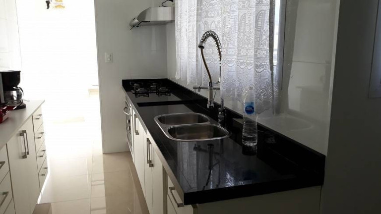 Imagem Apartamento com 4 Quartos à Venda, 239 m² em Pitangueiras - Guarujá Imagem Apartamento com 4 Quartos à Venda, 239 m² em Pitangueiras - Guarujá