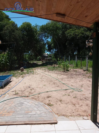 Imagem Casa com 2 Quartos à Venda, 750 m² em Viamão