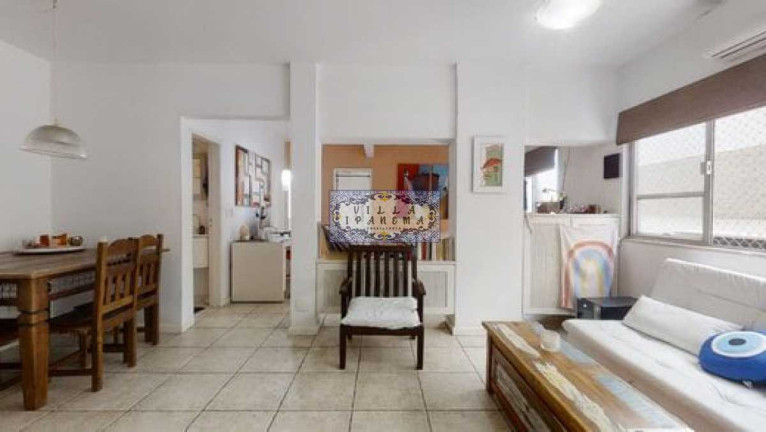 Imagem Apartamento com 2 Quartos à Venda, 79 m² em Lagoa - Rio De Janeiro Imagem Apartamento com 2 Quartos à Venda, 79 m² em Lagoa - Rio De Janeiro