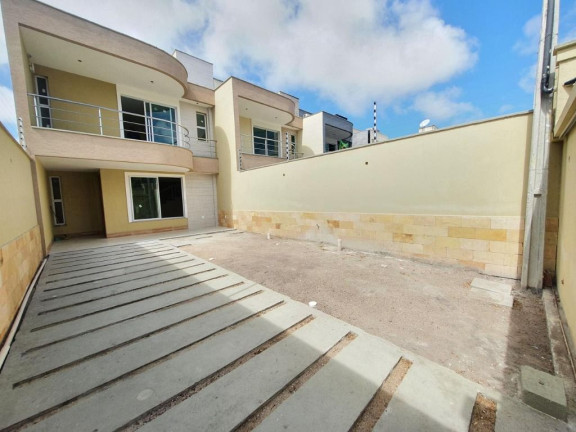 Imagem Casa com 4 Quartos à Venda, 174 m² em Parque Manibura - Fortaleza Imagem Casa com 4 Quartos à Venda, 174 m² em Parque Manibura - Fortaleza