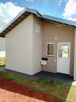 Imagem Casa com 2 Quartos para Alugar, em Arapongas Imagem Casa com 2 Quartos para Alugar, em Arapongas