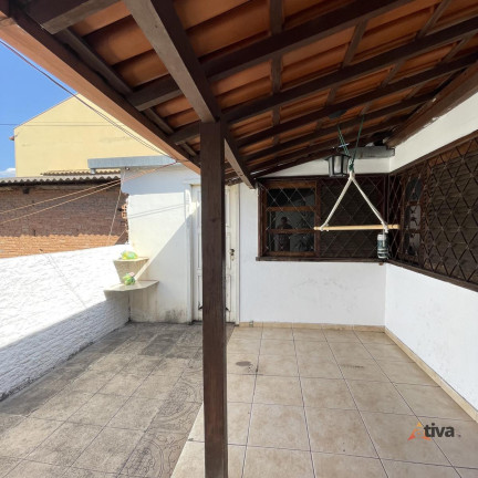 Imagem Casa com 4 Quartos à Venda, 175 m² Imagem Casa com 4 Quartos à Venda, 175 m²