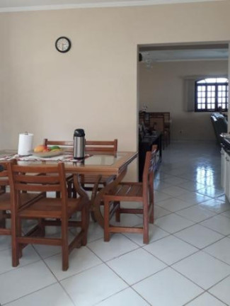 Imagem Sobrado com 6 Quartos à Venda, 300 m² em Copaco - Arujá