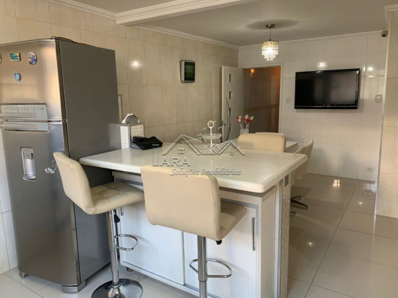 Imagem Sobrado com 3 Quartos à Venda,  em Vila Domitila - São Paulo