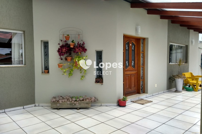 Imagem Imóvel com 4 Quartos à Venda, em Jardim Santa Rosa - Itatiba Imagem Imóvel com 4 Quartos à Venda, em Jardim Santa Rosa - Itatiba