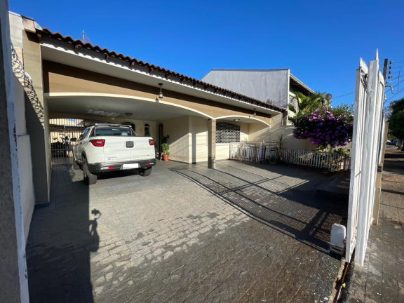 Imagem Casa com 6 Quartos à Venda, 321 m² em Boa Vista - Londrina Imagem Casa com 6 Quartos à Venda, 321 m² em Boa Vista - Londrina