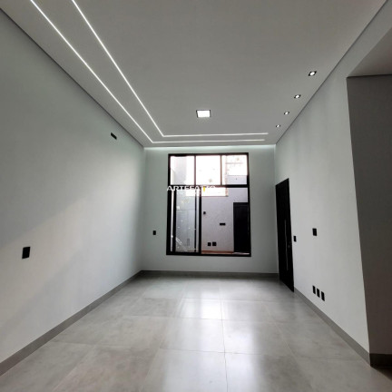 Imagem Casa com 3 Quartos à Venda, 157 m² Imagem Casa com 3 Quartos à Venda, 157 m²