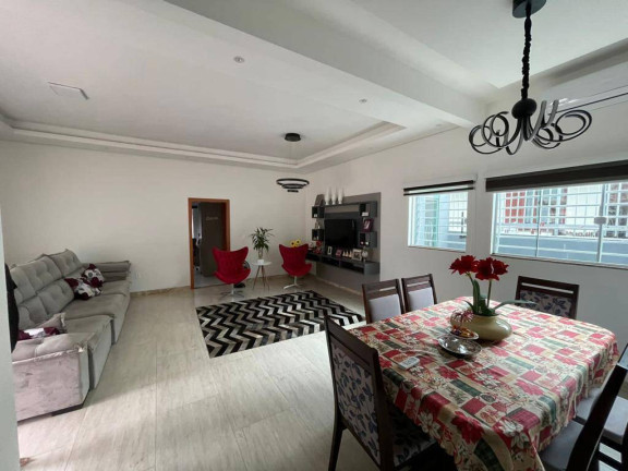 Imagem Casa com 1 Quarto à Venda, 375 m² em Centro - Barra Velha Imagem Casa com 1 Quarto à Venda, 375 m² em Centro - Barra Velha