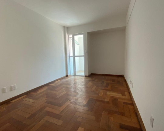 Imagem Imóvel com 3 Quartos à Venda, 120 m² em São Mateus - Juiz De Fora